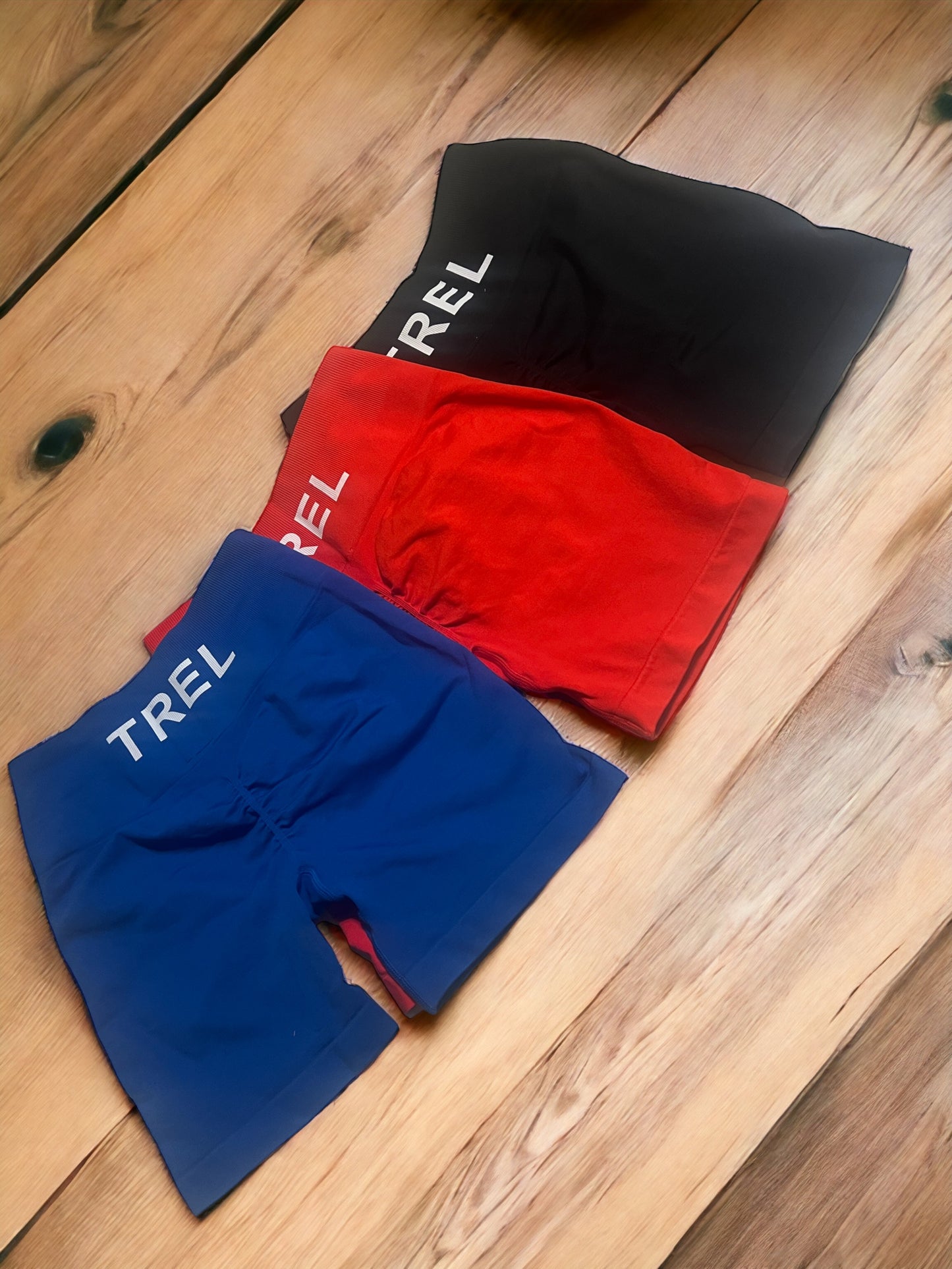 TREL AMPLIFY SHORT 4.5"